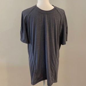 Lululemon workout shirt